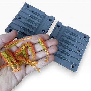 Moule pour fabriquer des leurres souples – Larve 5 cm – Injection plastisol