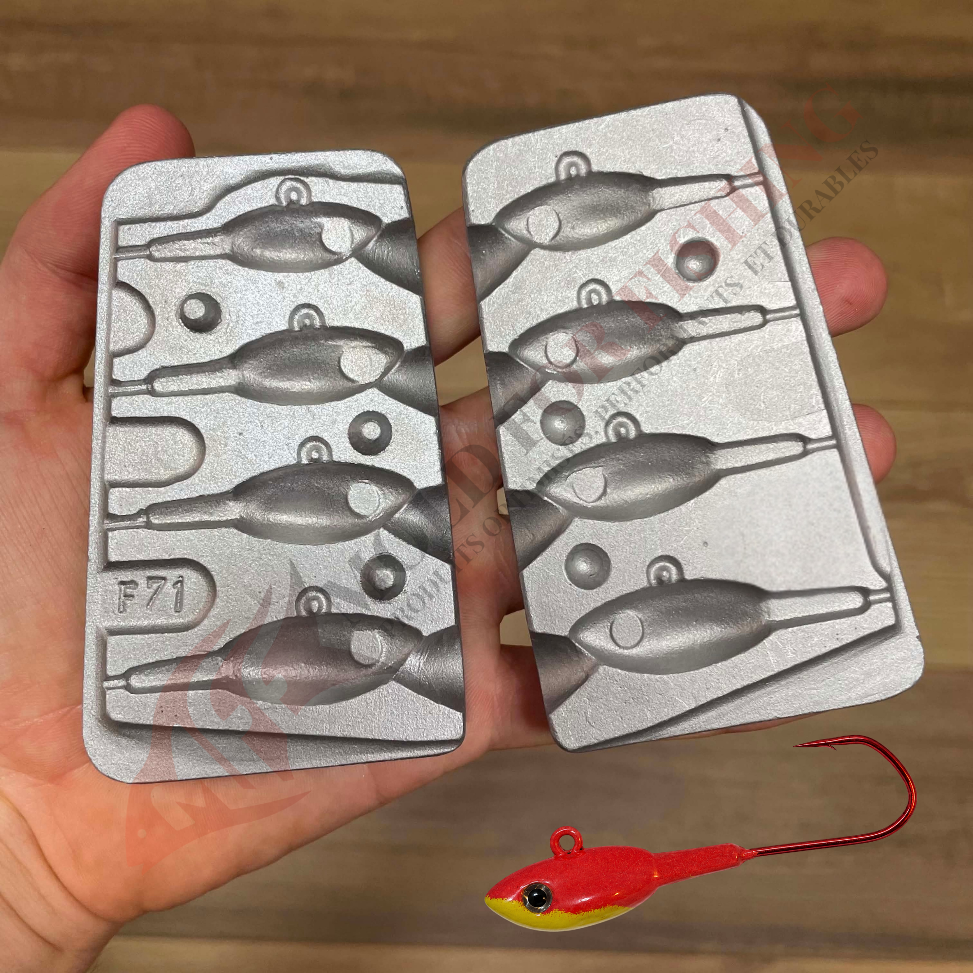 Moule pour 4 têtes plombées 16/18/20/25 g - N°71